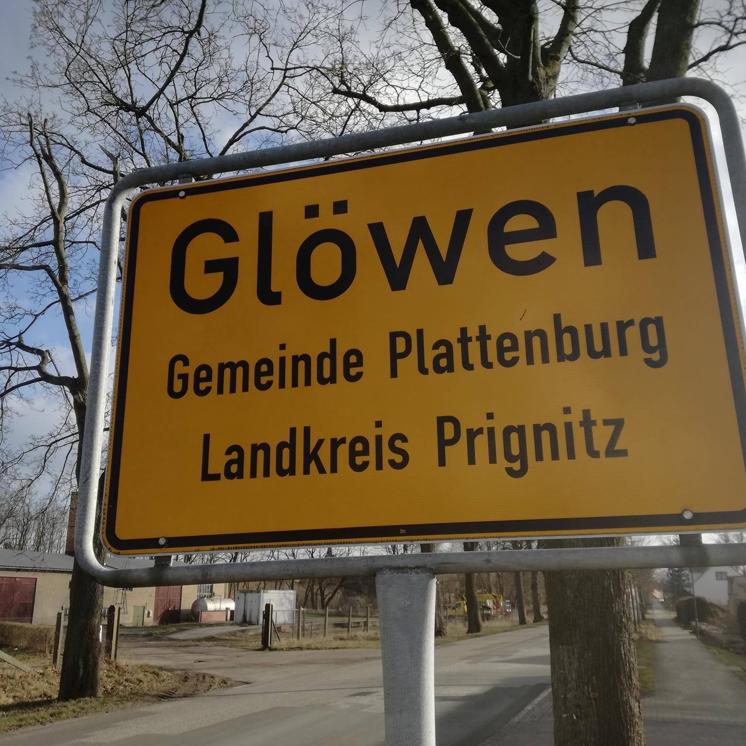 CleanUp * GLÖWEN putzt sich * (Brandenburg)